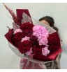 Вывернутые розы Эксплоер с диантусами 