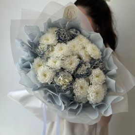 Голубой микс 6 от интернет-магазина «Love Story Flowers» в Нальчике