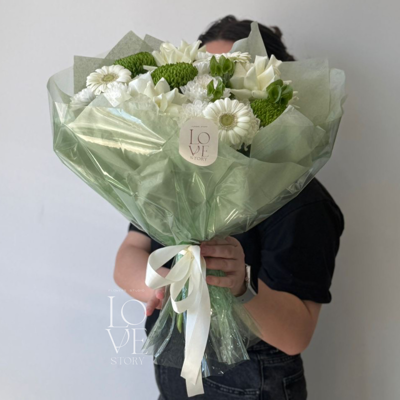 Микс Роз Кения и хризантем 1