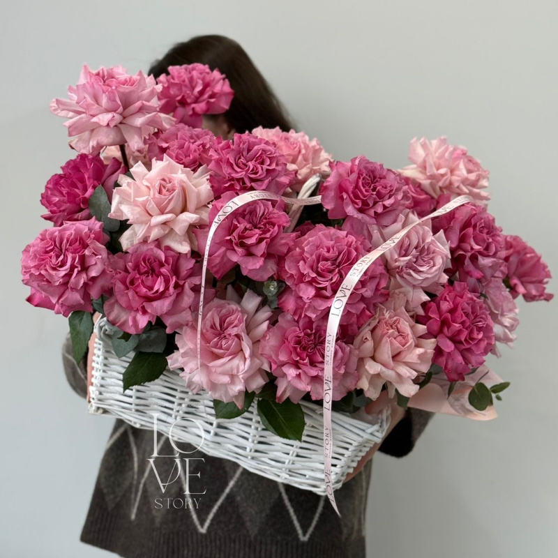 Корзина с вывернутыми Кантри Блюз и Пинк Охара 1