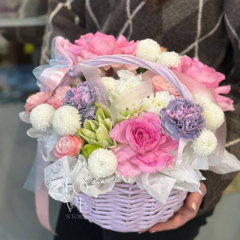 Яркая корзинка 