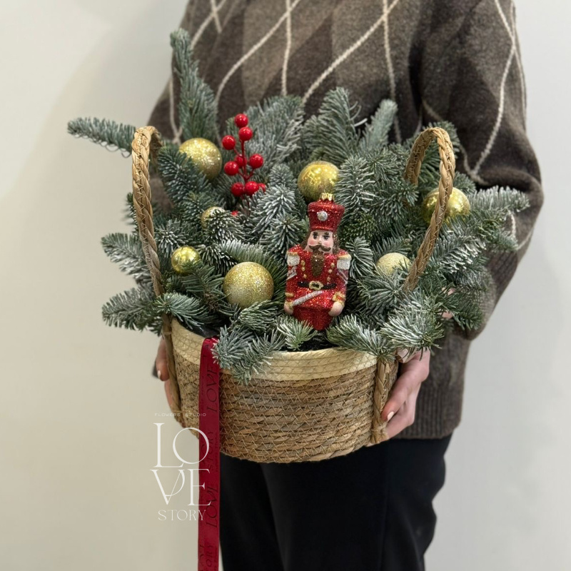 Корзинка Новый Год (красное золото)  1
