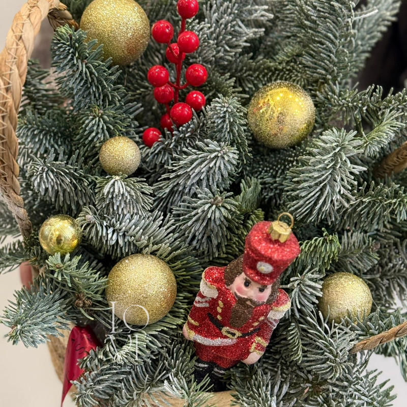 Корзинка Новый Год (красное золото)  2