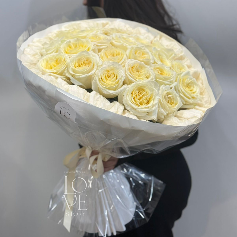 Пионовидная Роза Кендлайт  1