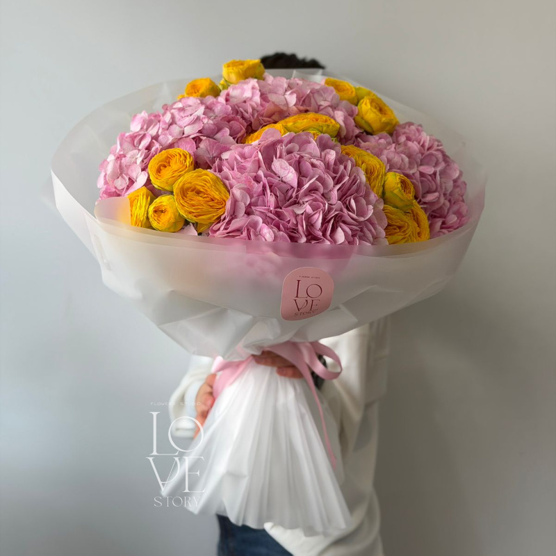 Розовые Гортензии и Голден трендсеттер  1