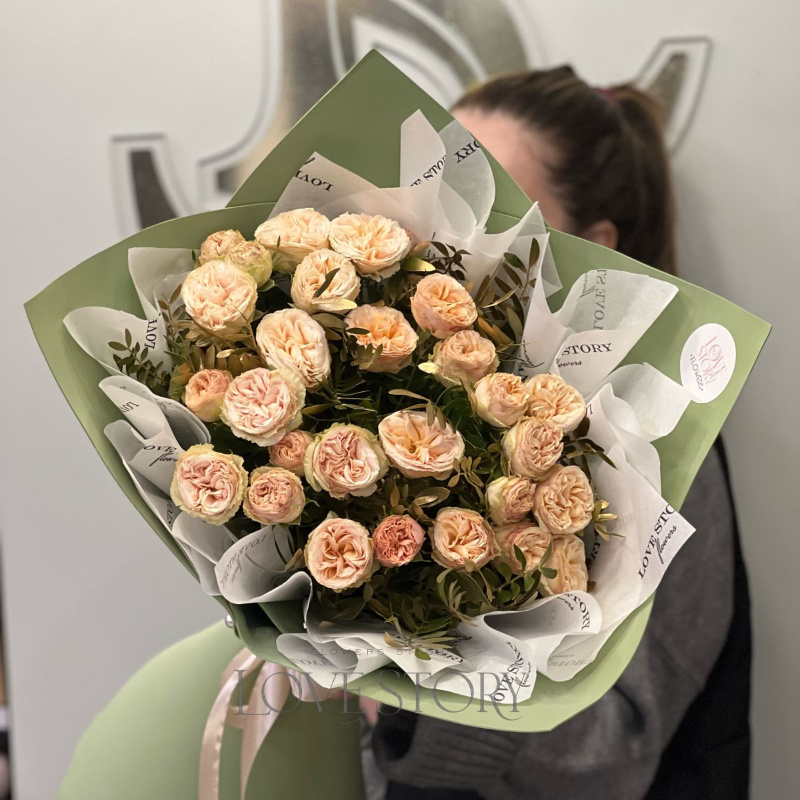 Пионовидные розочки🧡