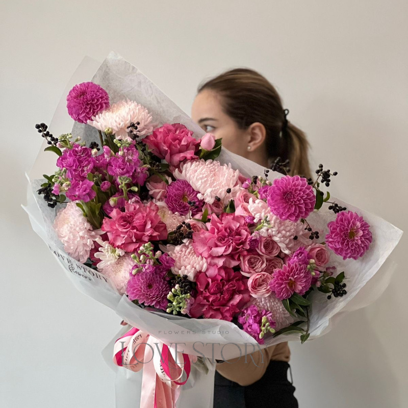 Малиновое пирожное