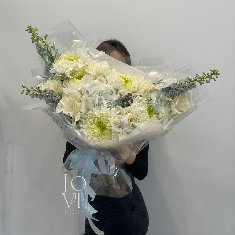 Микс с дельфиниумом 