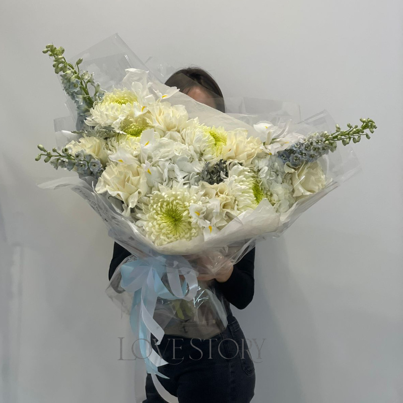 Микс с дельфиниумом 